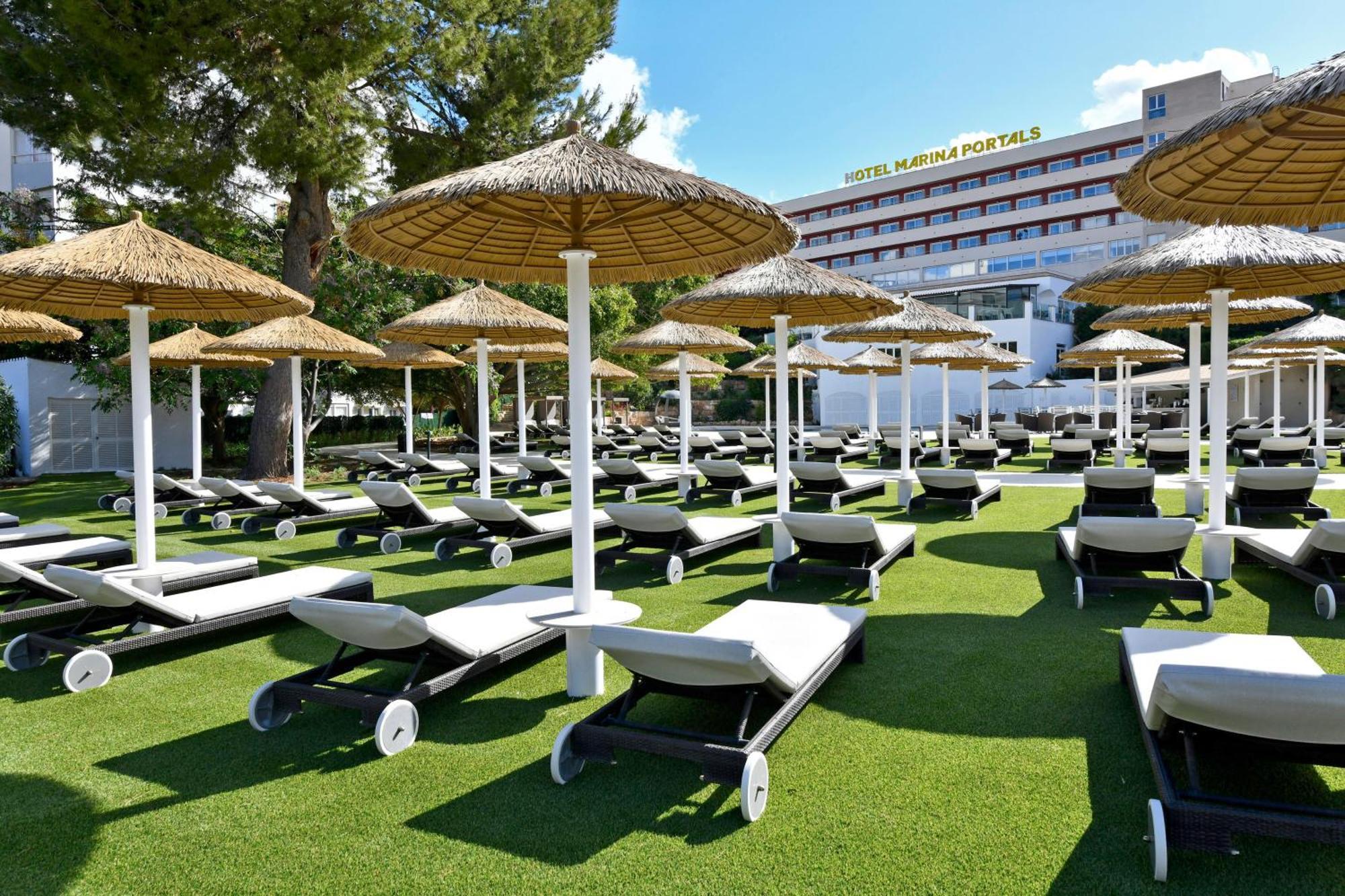 Salles Marina Portals 4*